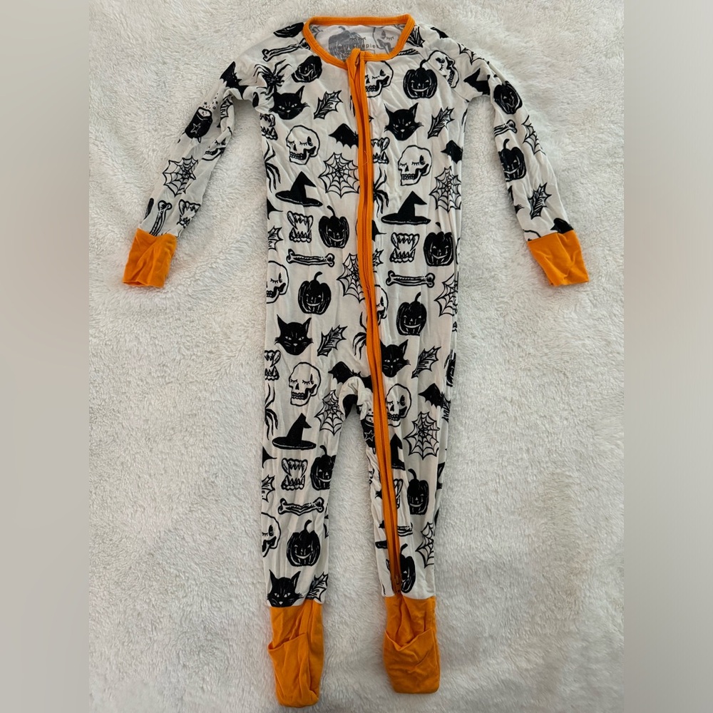 Little Sleepies Halloween zippy Sz. 18-24 month